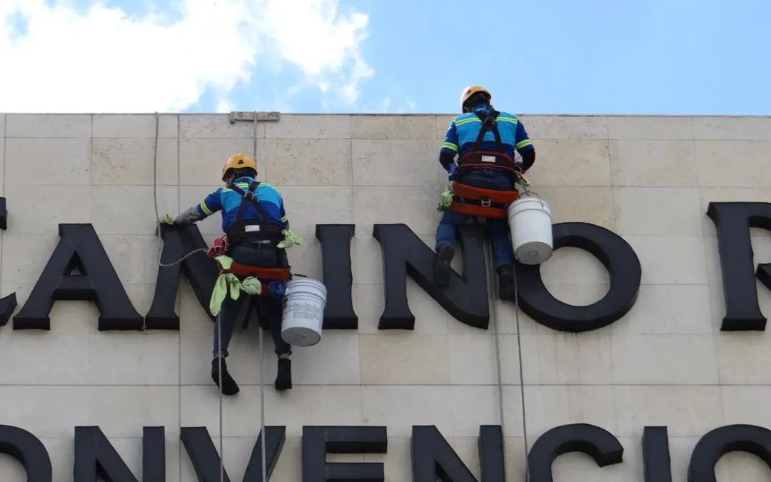 ¿Qué ventajas tiene contratar los servicios de una empresa de limpieza de edificios como Limpie S.A.